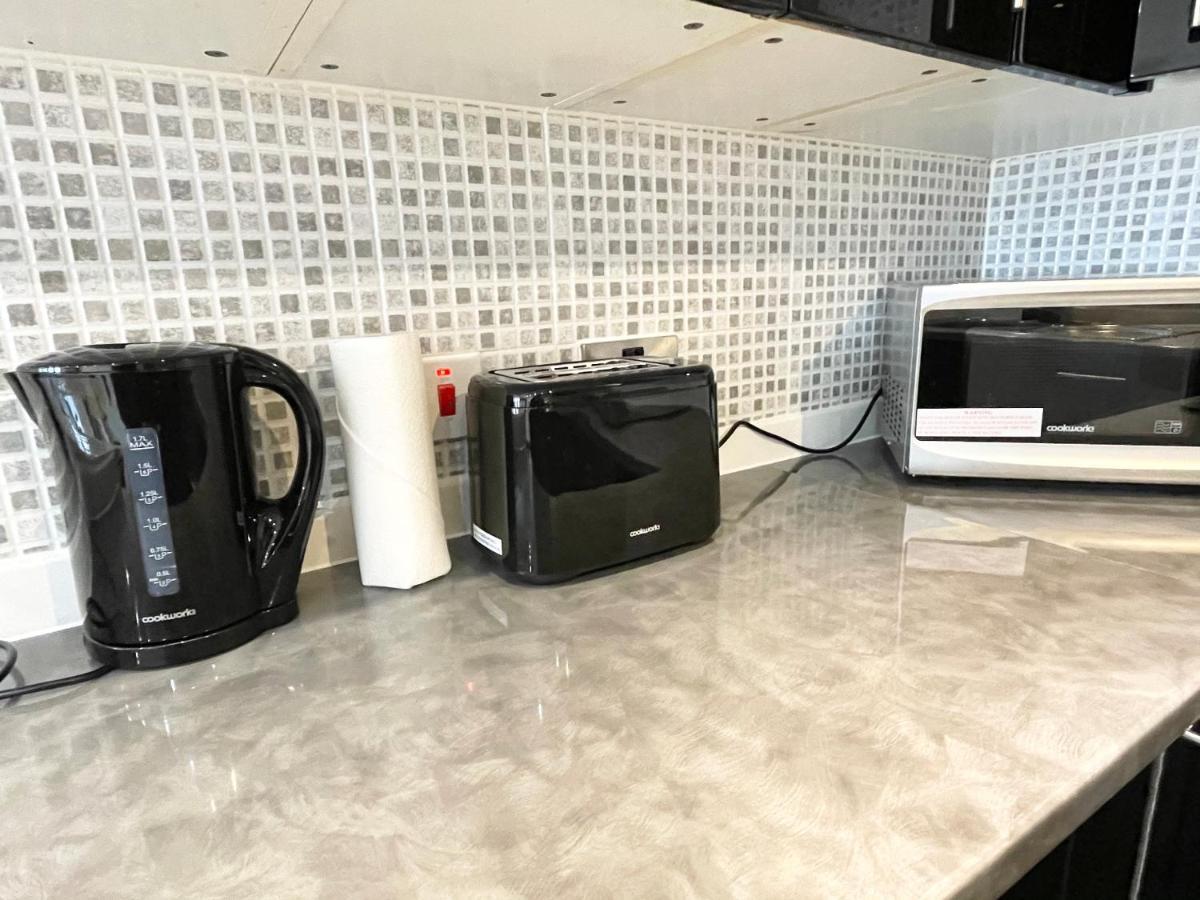 Апартаменти The Works-Fresh 2Bed In Centre, Opposite Arndale. Манчестер Екстер'єр фото