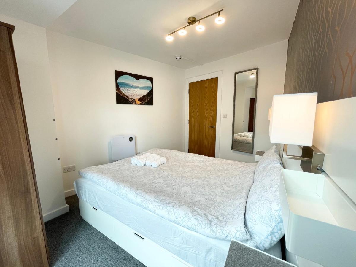 Апартаменти The Works-Fresh 2Bed In Centre, Opposite Arndale. Манчестер Екстер'єр фото
