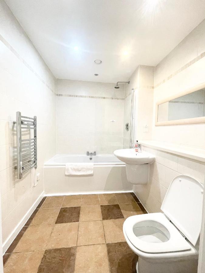 Апартаменти The Works-Fresh 2Bed In Centre, Opposite Arndale. Манчестер Екстер'єр фото