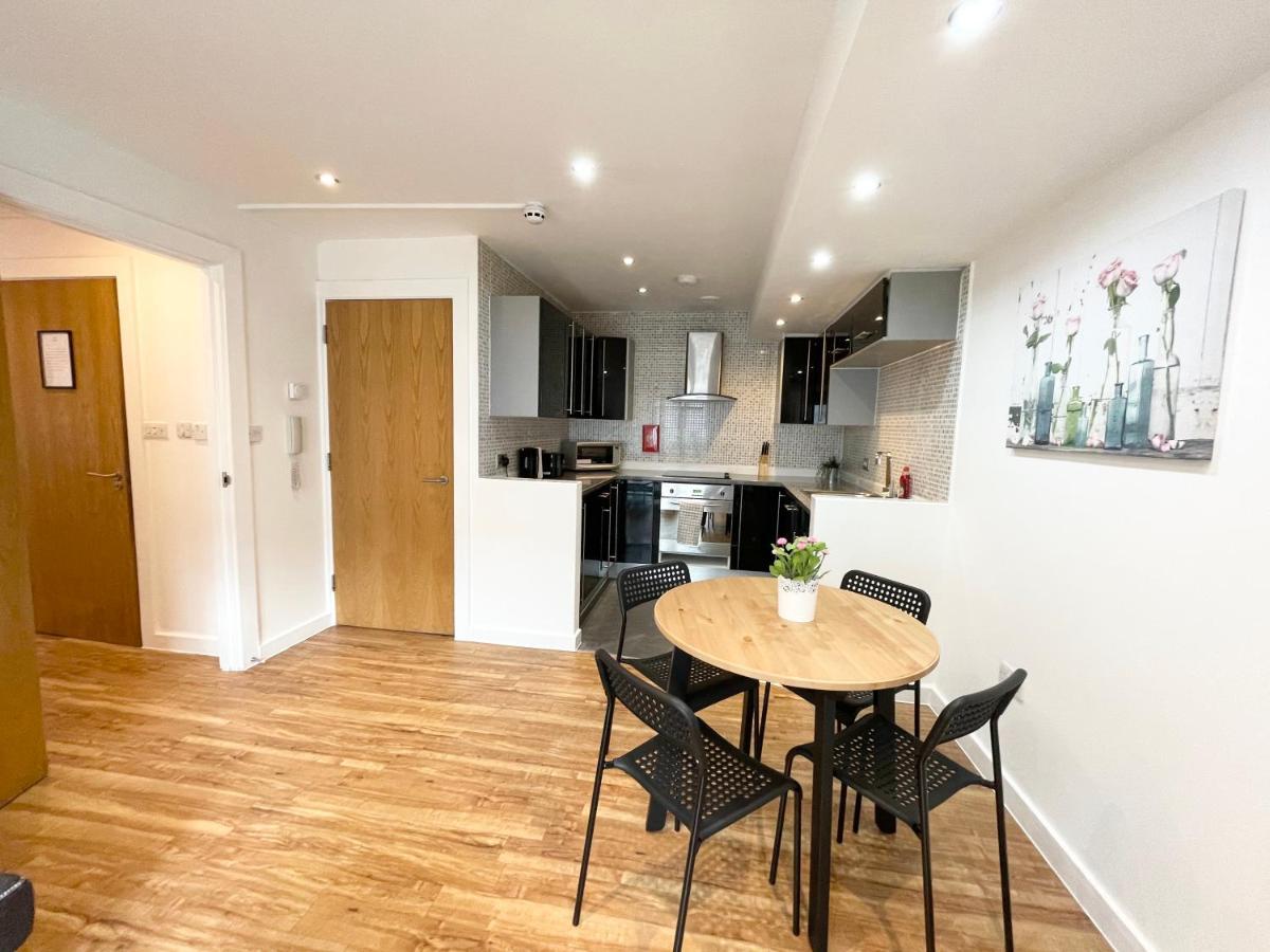 Апартаменти The Works-Fresh 2Bed In Centre, Opposite Arndale. Манчестер Екстер'єр фото